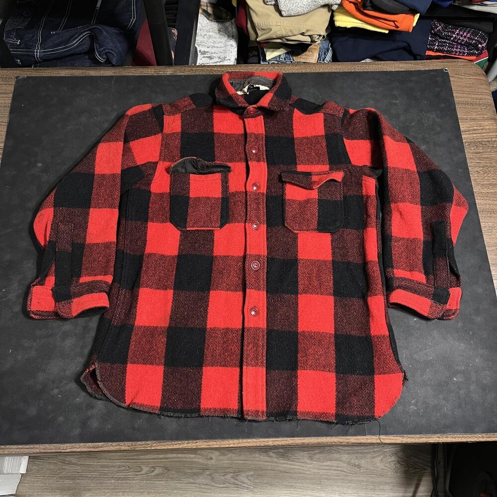 Vintage Woolrich Shirt Men 1960s Mackinaw Buffalo Plaid Wool Flannel Workwear